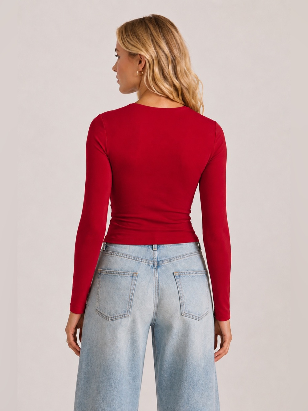 Susana Monaco Long Sleeve Crew Top Berries Red Medium NWT Stretch Jersey USA - Picture 3 of 5